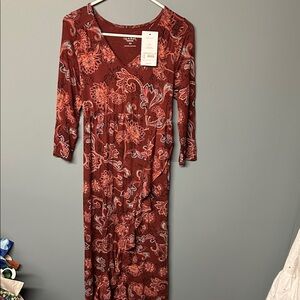 Ingrid & Isabel Rust Floral Maxi maternity dress